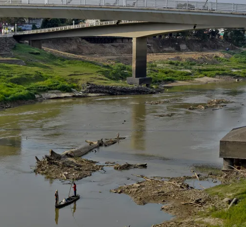 Com nível do Rio Acre abaixo da cota de alerta, prefeitura de Rio Branco programa ações educativas