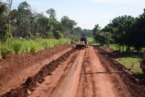 Assentamento de produtores do Baixa Verde, em Rio Branco, recebe melhorias em dez ramais