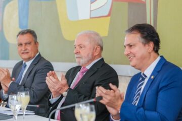 Em reunião com reitores de universidades, presidente Lula destaca importância da educação para mudar o Brasil