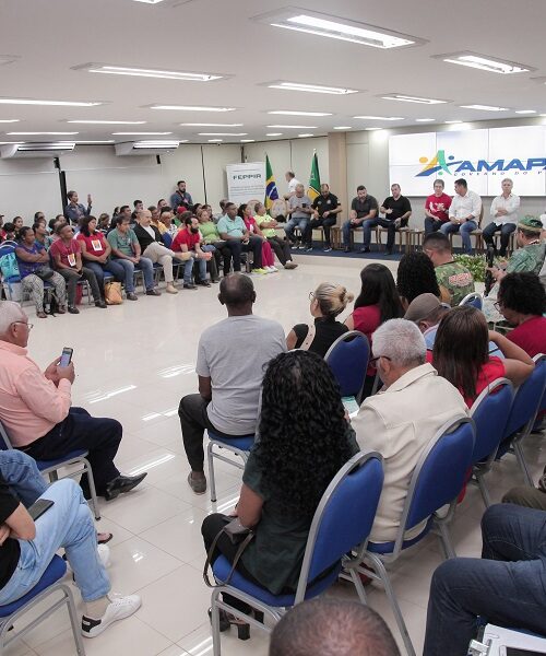 Governo do Amapá debate o fortalecimento da agricultura familiar com lideranças de comunidades tradicionais