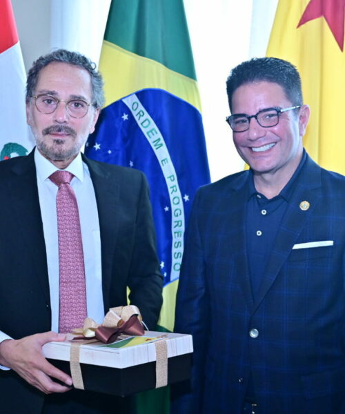 Governador Gladson Cameli recebe novo cônsul-geral do Peru em Rio Branco