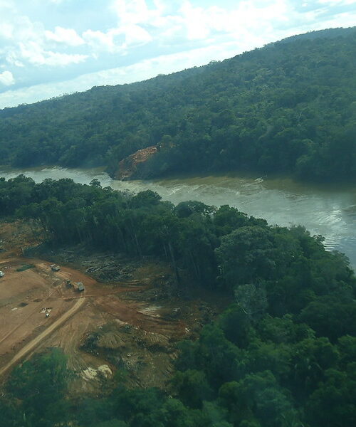 Organizações, especialistas e ambientalistas pedem pelo fim de novas hidrelétricas na Amazônia
