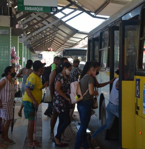 Prefeitura de Rio Branco vai disponibilizar ônibus extras durante provas do Enem