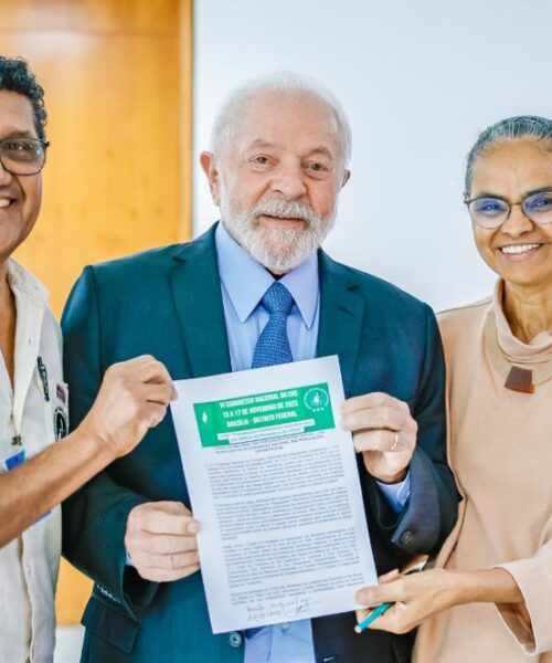 Populações extrativistas entregam a Lula e Marina, documento que reforça defesa dos territórios e da sociobiodiversidade