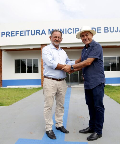 Presidente da Associação dos Municípios do Acre visita nova sede da Prefeitura de Bujari