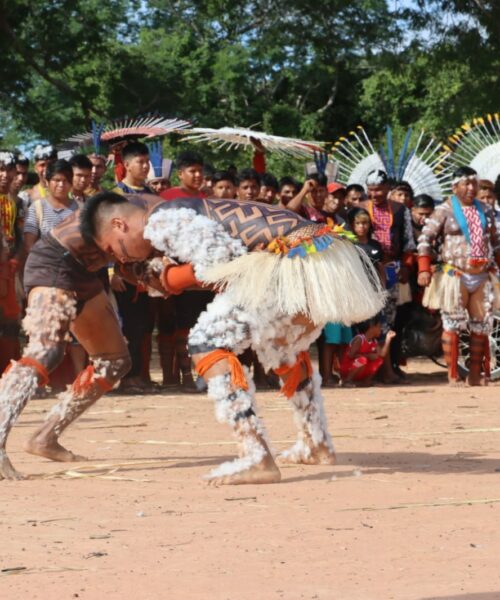Festa tradicional do povo karajá é comemorada na Ilha do Bananal, no Tocantins