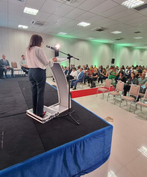 Governo de Roraima debate integração e desenvolvimento regionais com entidades durante evento temático