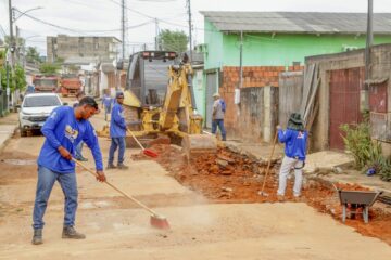 Asfalta Rio Branco inicia os serviços de pavimentação na regional da Floresta