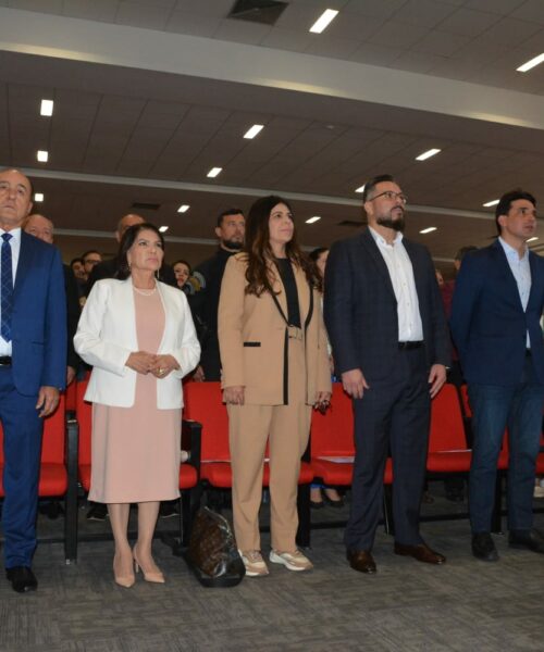 Prefeito e Ministros debatem integração sul-americana em evento em Rio Branco