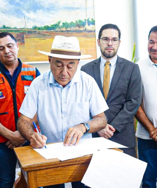 Prefeito de Rio Branco assina decreto de situação de emergência devido à forte estiagem