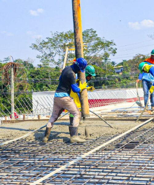 Construção do elevado da Dias Martins, em Rio Branco, entra em fase final de concretagem