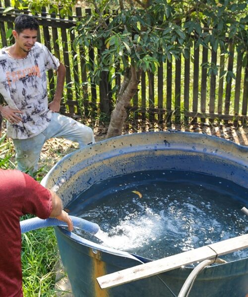 Operação Estiagem da prefeitura de Rio Branco leva ajuda às famílias afetadas pela seca na zona rural da capital