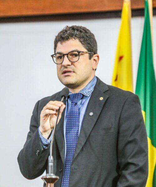 Eduardo Ribeiro alerta sobre suspensão de emendas que afeta recuperação de estradas no Acre