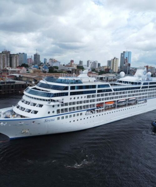 Temporada de Cruzeiro: Primeiro navio do ano chega ao Amazonas trazendo 1,2 mil turistas