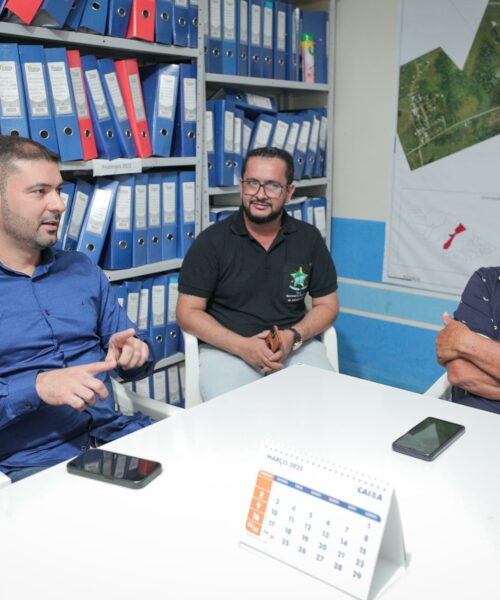 Recebido por vereadores e prefeito em Manoel Urbano, Nicolau abre as portas da ALEAC para estreitar parcerias