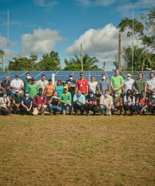 Comunidades Amazônicas são transformadas por acesso à energia solar limpa e sustentável