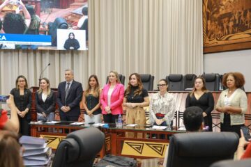 Audiência pública na Aleac denuncia feminicídio psicológico e omissão do Estado em caso de jovem