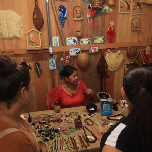 Maloca Intercultural Indígena no Bosque da Ciência do Inpa, em Manaus, fortalece cultura tradicional
