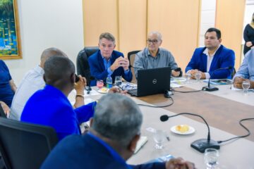 Governo de Roraima fortalece relação com Barbados para ampliar comércio, turismo e conexões aéreas