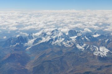 Transição energética atrai US$ 2,3 trilhões, revela relatório global