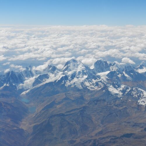 Transição energética atrai US$ 2,3 trilhões, revela relatório global