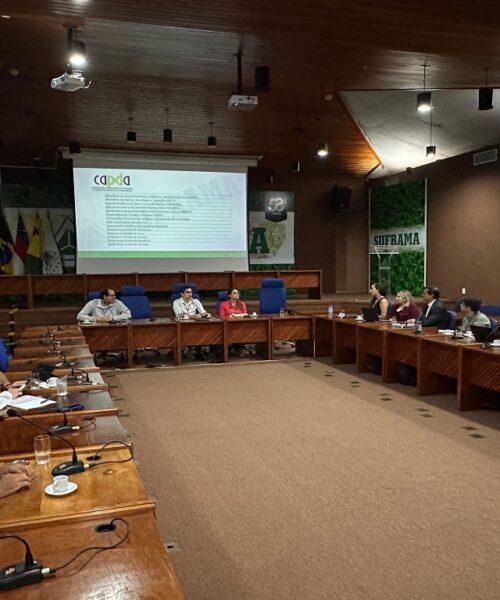 Suframa capacita comitiva do IFAC em política de inovação durante visita técnica em Manaus