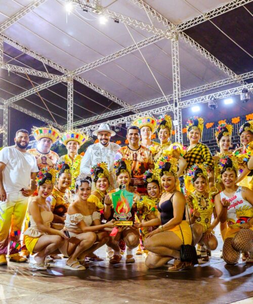 Quadrilhas juninas são premiadas como campeãs de Concurso Estadual do São João 2025 no Parque Anauá