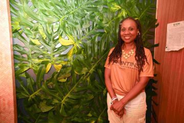 Festival de Parintins encanta turista americana: “Uma experiência transformadora”