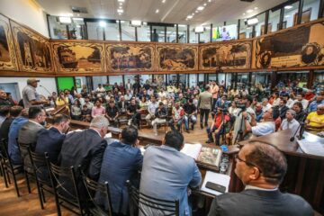 Parlamentares do Acre pedem revisão de regras ambientais para proteger produtores rurais