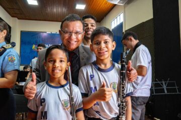 Guarda Mirim recebe mais de 2 mil novos uniformes por meio de emenda parlamentar