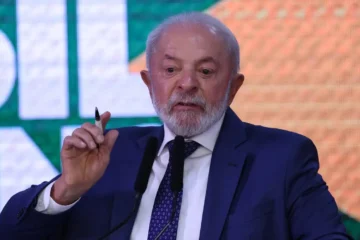 Lula participa da Cúpula Amazônica em Bogotá e articula apoio global à preservação das florestas tropicais