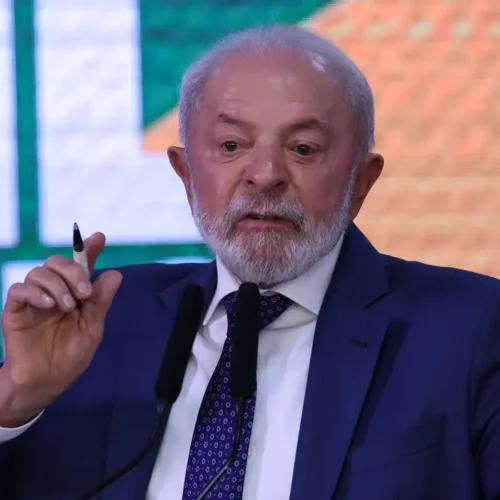 Lula participa da Cúpula Amazônica em Bogotá e articula apoio global à preservação das florestas tropicais