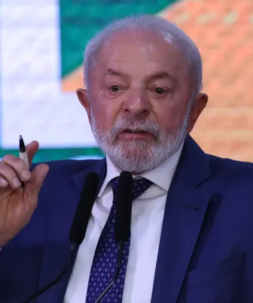 Lula participa da Cúpula Amazônica em Bogotá e articula apoio global à preservação das florestas tropicais