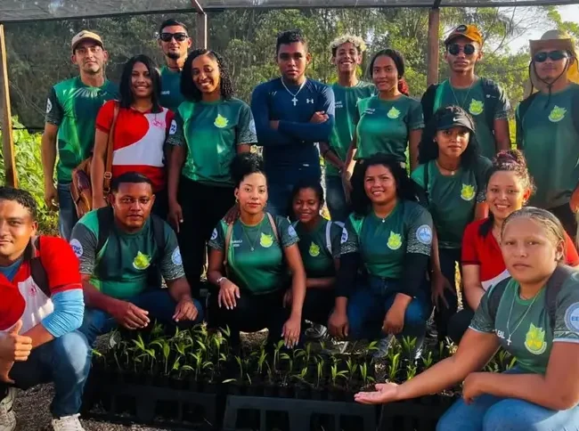 Parceria entre Ideflor-Bio e Escola Tecnológica de Salvaterra instala Sistema Agroflorestal em comunidade