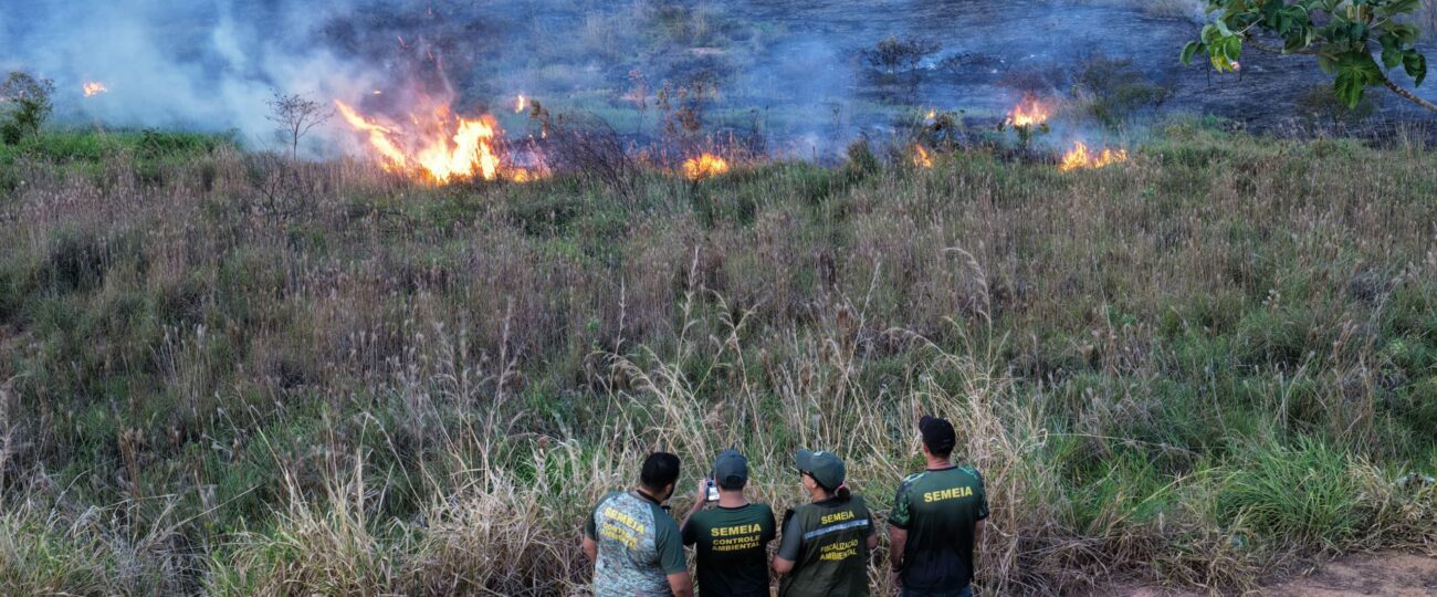 Acre registra 260 focos de queimadas em um único dia e outubro já tem alta de 140%