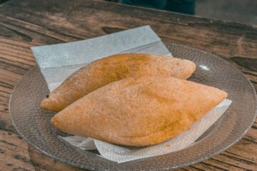 Quibe de macaxeira: símbolo da miscigenação cultural e gastronômica do Acre