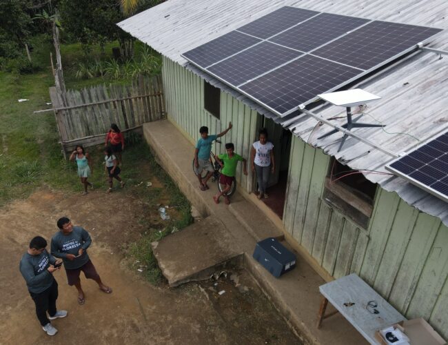 Rede Conexão Povos da Floresta chega a 2 mil comunidades conectadas na Amazônia Legal
