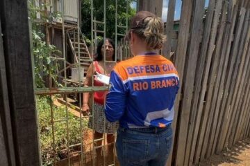 Defesa Civil realiza cadastramento de famílias afetadas por alagações em Rio Branco