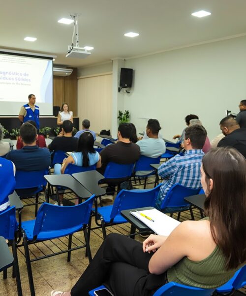 Prefeitura de Rio Branco apresenta diagnóstico sobre resíduos sólidos e reforça alerta à população