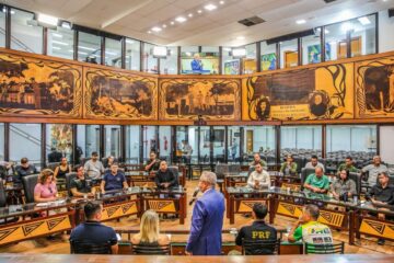 Audiência na Aleac discute mobilidade urbana e segurança de ciclistas no Acre