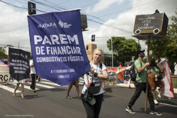 Encerramento da COP30 em Belém frustra organizações é é marcado por retrocessos climáticos