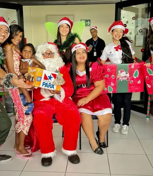 Ação natalina leva Papai Noel a crianças internadas no Hospital Abelardo Santos, no Pará
