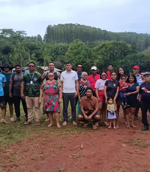 Emater viabiliza acesso ao crédito rural para extrativistas de castanha-do-pará em Almeirim no Pará