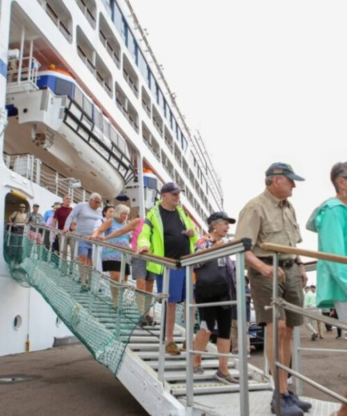 Turismo do Amazonas lidera crescimento nacional em 2025, aponta IBGE