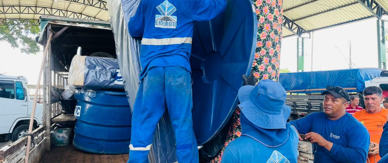 Prefeitura de Rio Branco inicia retorno de famílias após vazante do Rio Acre