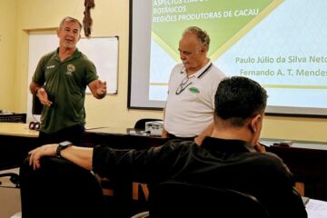 Governo do Acre e Sebrae capacitam técnicos para fortalecer cadeia sustentável do cacau