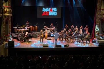 Amazônia Jazz Band celebra mês da mulher com show no Theatro da Paz em Belém