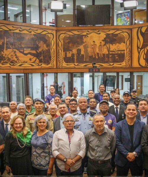 Aleac realiza sessão solene em homenagem a veteranos da Polícia Militar e do Corpo de Bombeiros do Acre