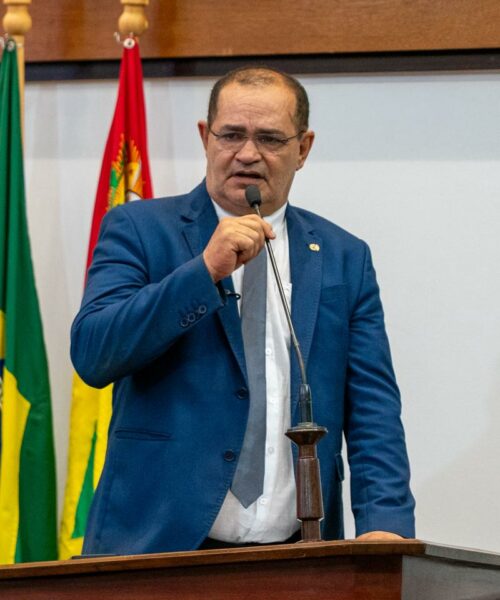 Tanízio Sá destaca avanços nas negociações com servidores e reforça apoio a trabalhadores durante sessão na Aleac