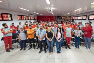 Prefeitura de Rio Branco leva programa de combate ao tabagismo a trabalhadores da indústria